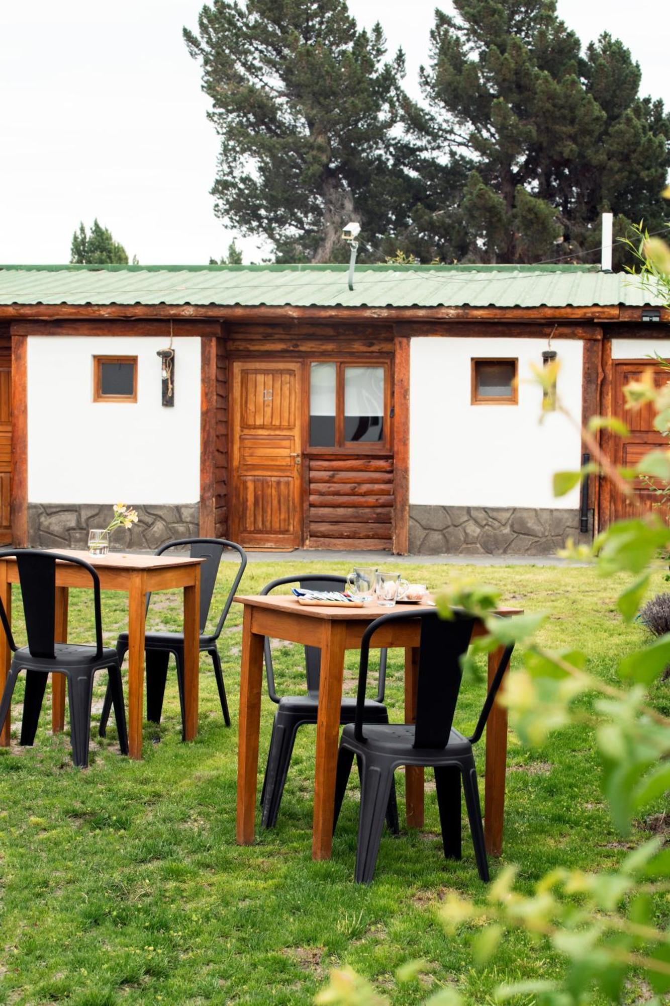 Oliva Hosteria Y Apart El Calafate Eksteriør bilde